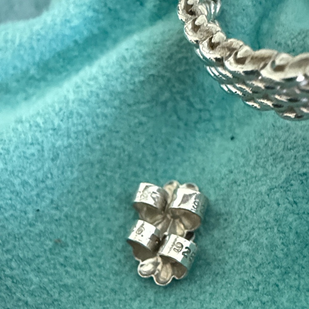 Large Tiffany & Co. Somerset Mesh Rope Design Hoop Earrings - Firm price - Picture 7 of 11